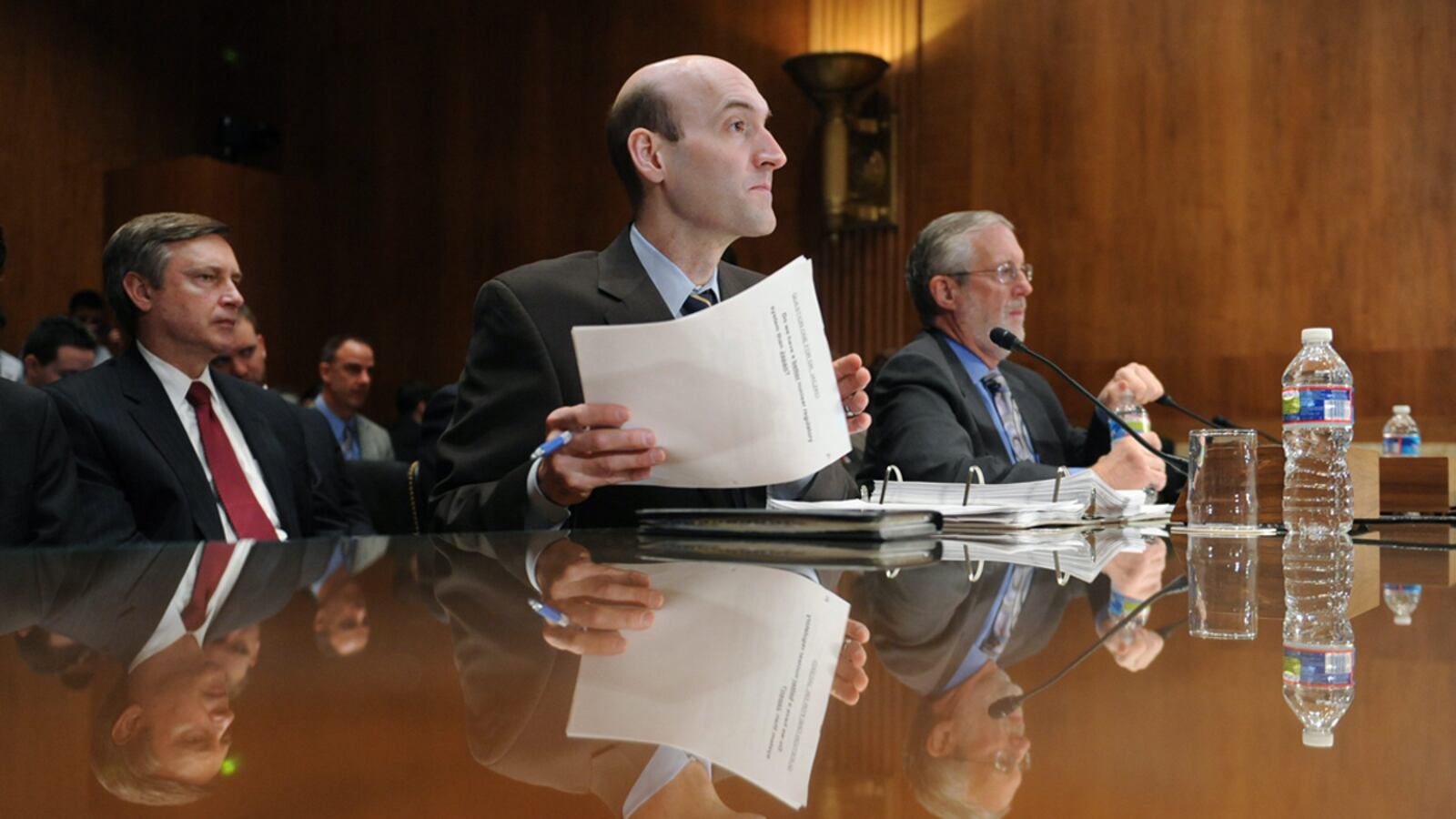 articles/2012/05/21/nuclear-commission-greg-jaczko-calls-it-quits/nuclear-commissioner-jaczko-resigns-kurtz_lnmlej