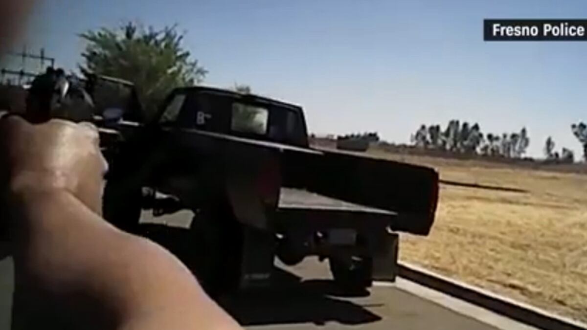 cheats/2016/07/14/cop-video-shows-killing-of-unarmed-man/160714-fresno-police-unarmed-shooting_ufdt9f