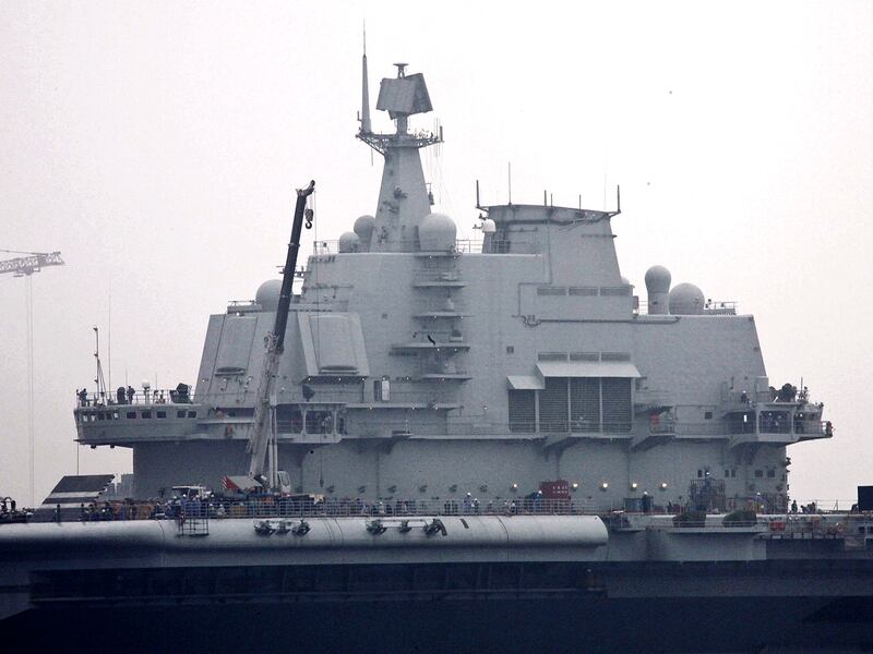 galleries/2012/02/14/5-fun-facts-about-china-s-leader-to-be-that-you-won-t-hear-on-his-u-s-visit/china-vice-president-xi-jinping-us-visit-first-aircraft-carrier_xzzrnr