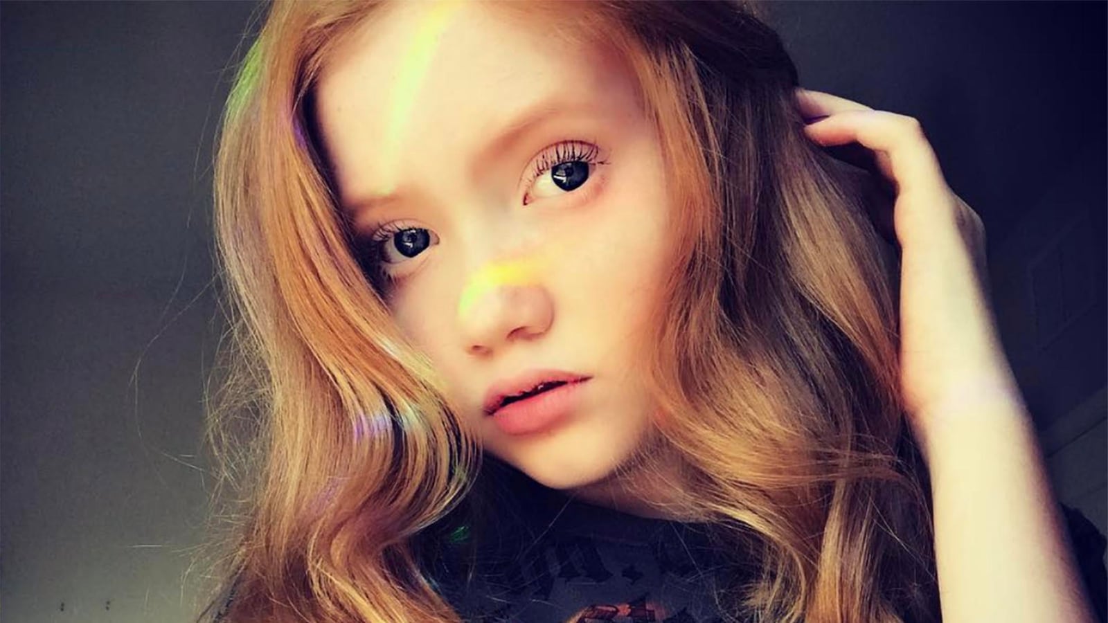 181015-hitt-asmr-youtube-tease_fxg0f3