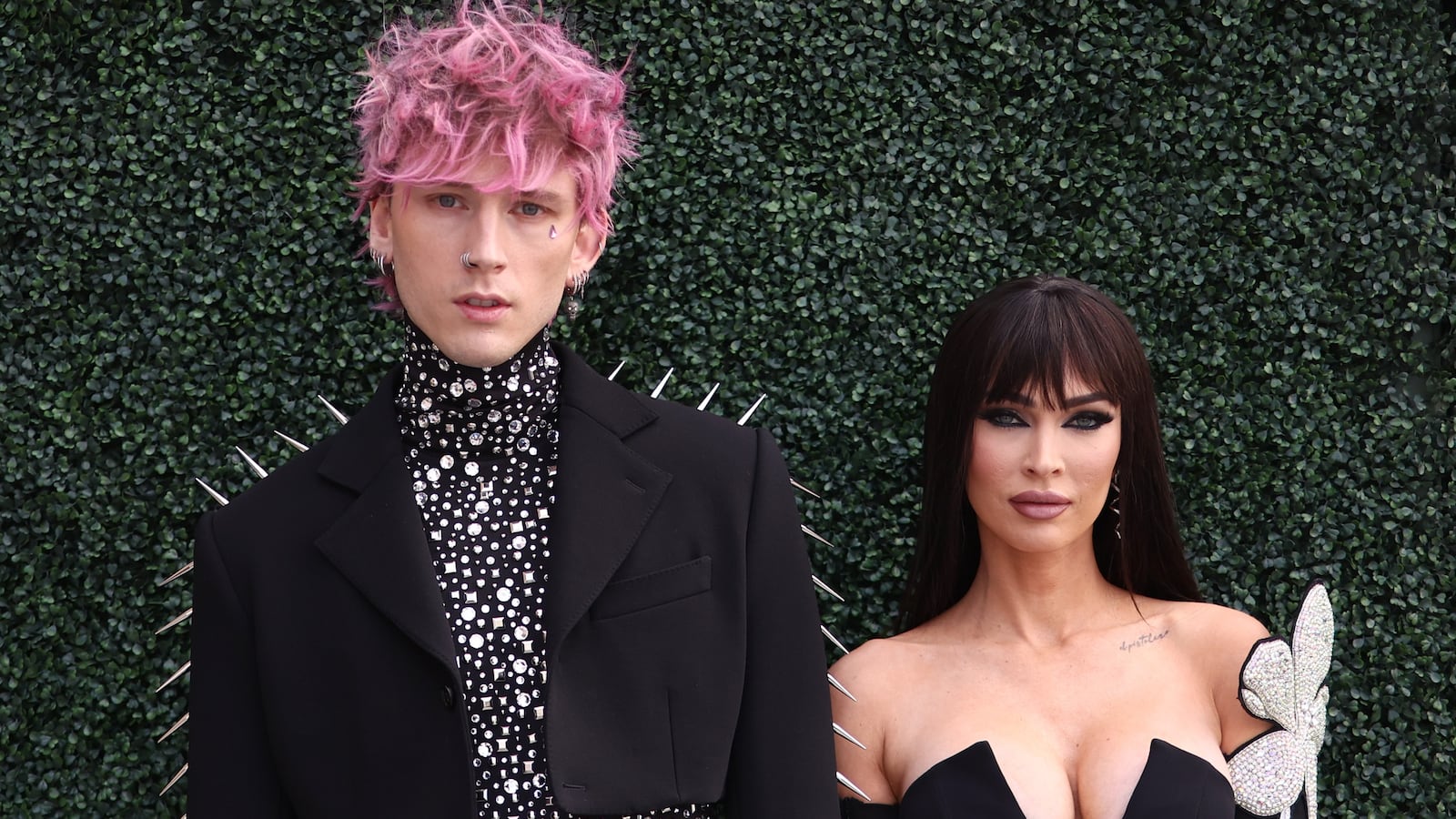 Machine Gun Kelly (L) and Megan Fox (R)