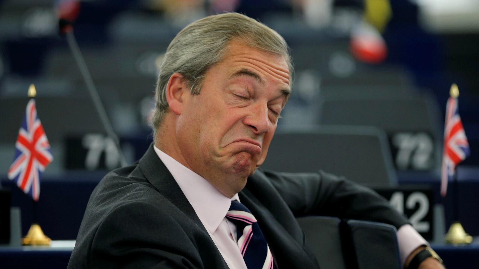 cheats/2016/11/13/trump-farage-meet-at-trump-tower/161113-farage-trump-cheat_gtel0s