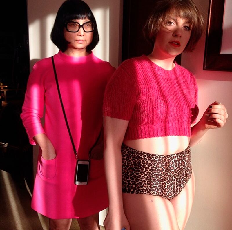 galleries/2014/03/02/from-gisele-bundchen-to-jessica-alba-the-11-best-fashion-instagrams/140228-fashion-insta-dunham_d6nngk