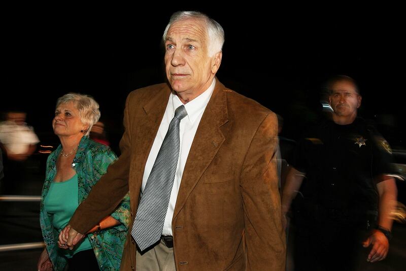 articles/2012/06/26/exclusive-the-untold-drama-of-the-jerry-sandusky-trial/sandusky-defender-dimond-tease_rzpuxq