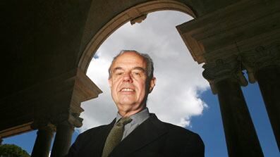 cheats/2009/10/08/pay-for-sex-scandal-hits-france/mitterand_s8ck9z