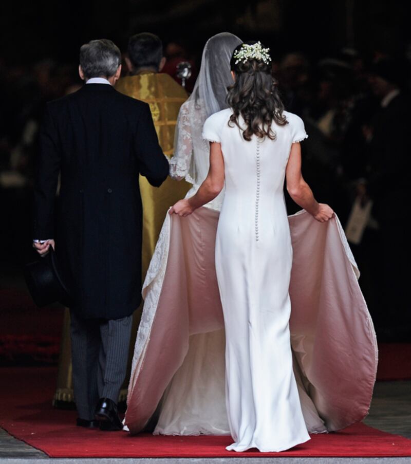 galleries/2011/04/29/did-pippa-middleton-steal-the-show/pippa-middleton-2_g7h6ow