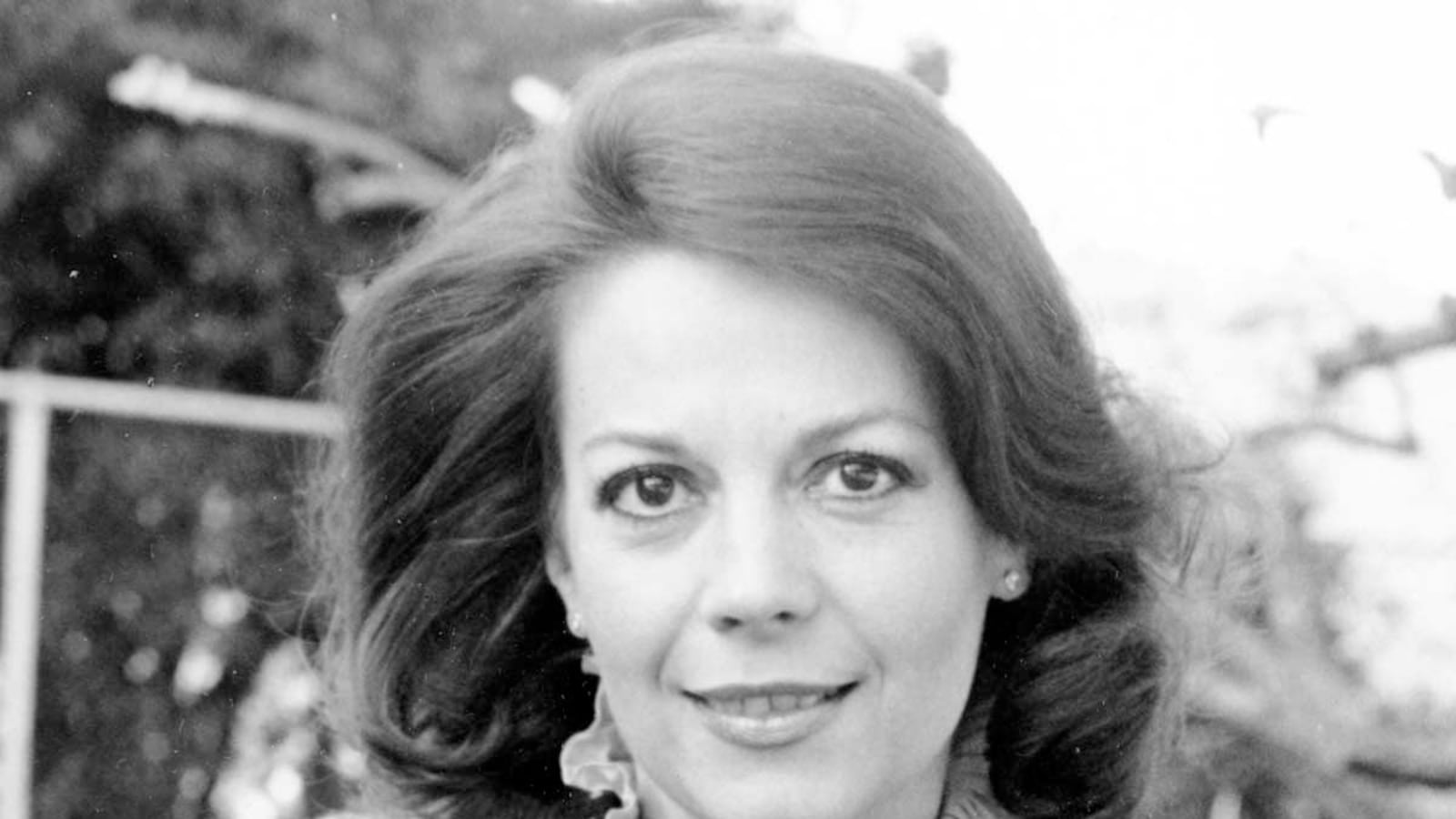 articles/2011/11/18/l-a-sheriff-reopens-natalie-wood-drowning-probe-citing-new-information/natalie-wood-pelisek_gjm4on