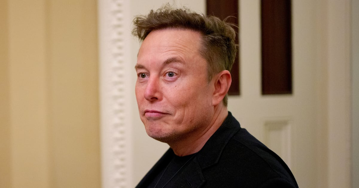 Musk Makes Massive Donation After Humiliating Trump U-Turn
