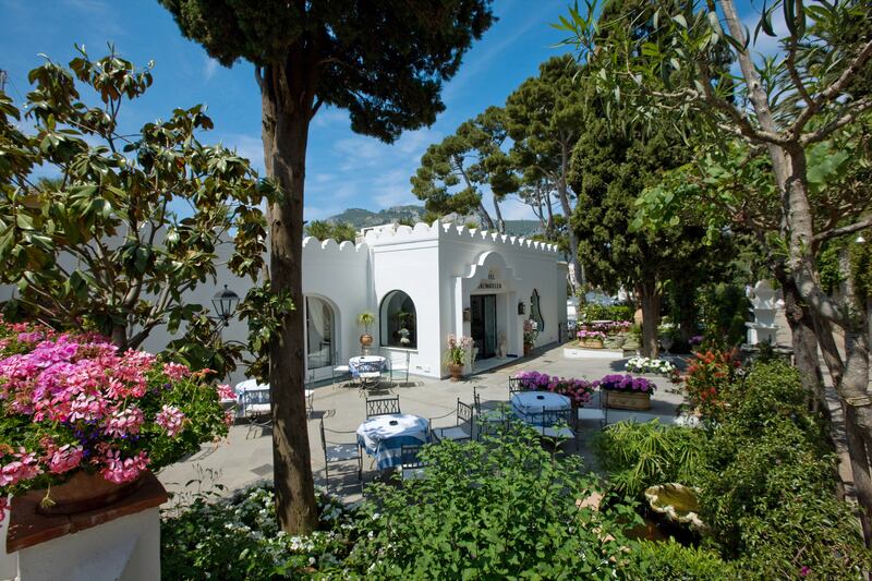 galleries/2013/09/07/top-20-international-small-hotels-andrew-harper-s-picks-photos/18LaScalinatella_dut8ck