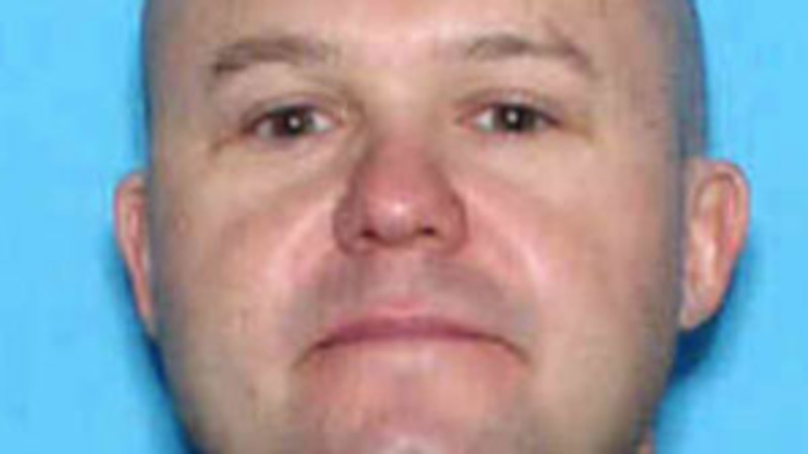 cheats/2012/07/17/murder-suspect-tries-to-steal-plane/brian-hedglin-murder-suspect-cs_lzmhga