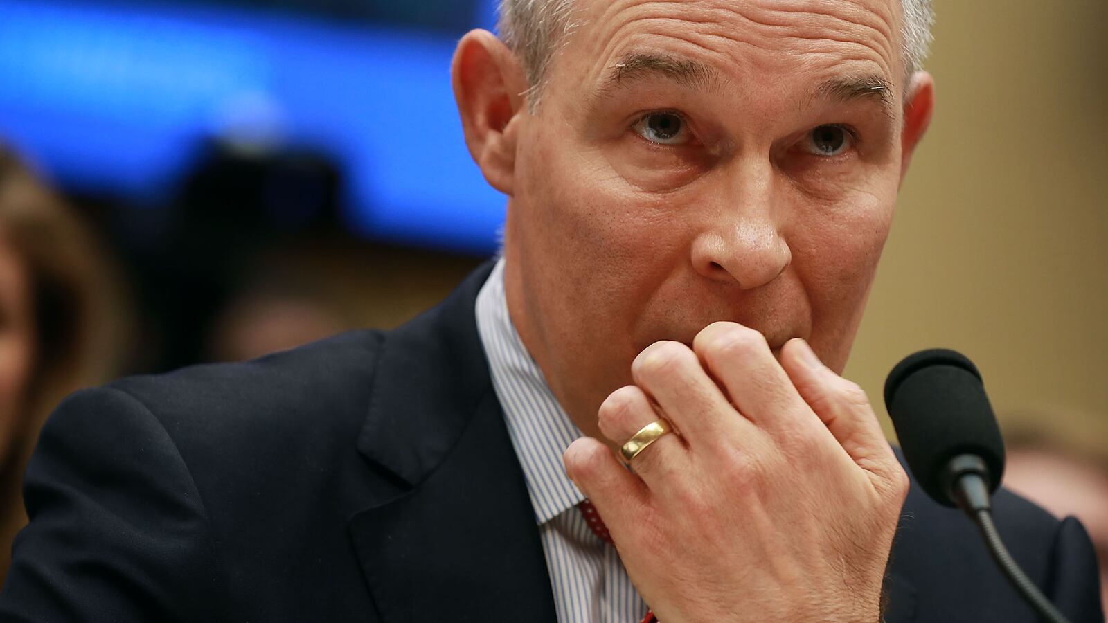 180607-lewis-pruit-tease_u1qbc7