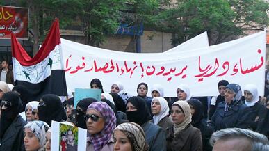 cheats/2011/06/11/syrian-tanks-ready-to-launch-attack/syria-tanks_r7djh3