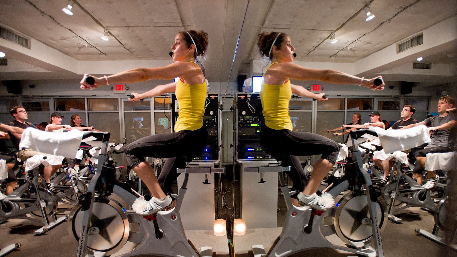 articles/2013/07/19/soulcycle-is-a-booming-exercise-chain-for-the-1-percent/130715-soul-cycle-tease_gvggkp