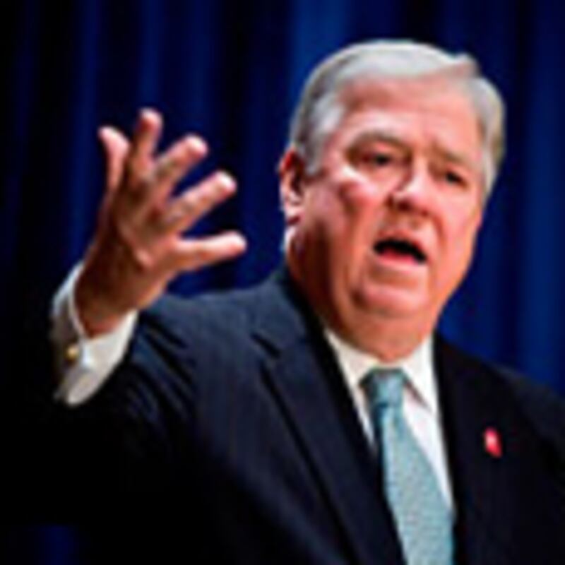 articles/2010/03/15/the-governors-dogging-obama/mckinnon-2012-governors-club---barbour_kxdz2m