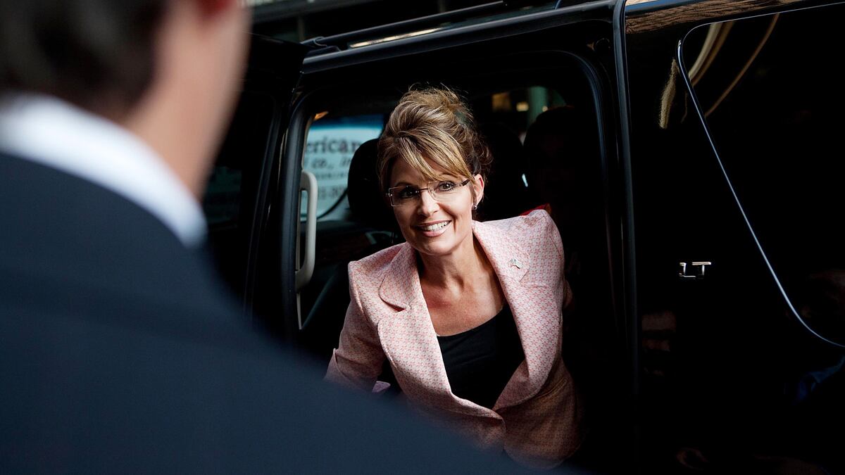 articles/2011/09/01/sarah-palin-s-presidential-waiting-game/palin-us-gullibility-kurtz_v1slia