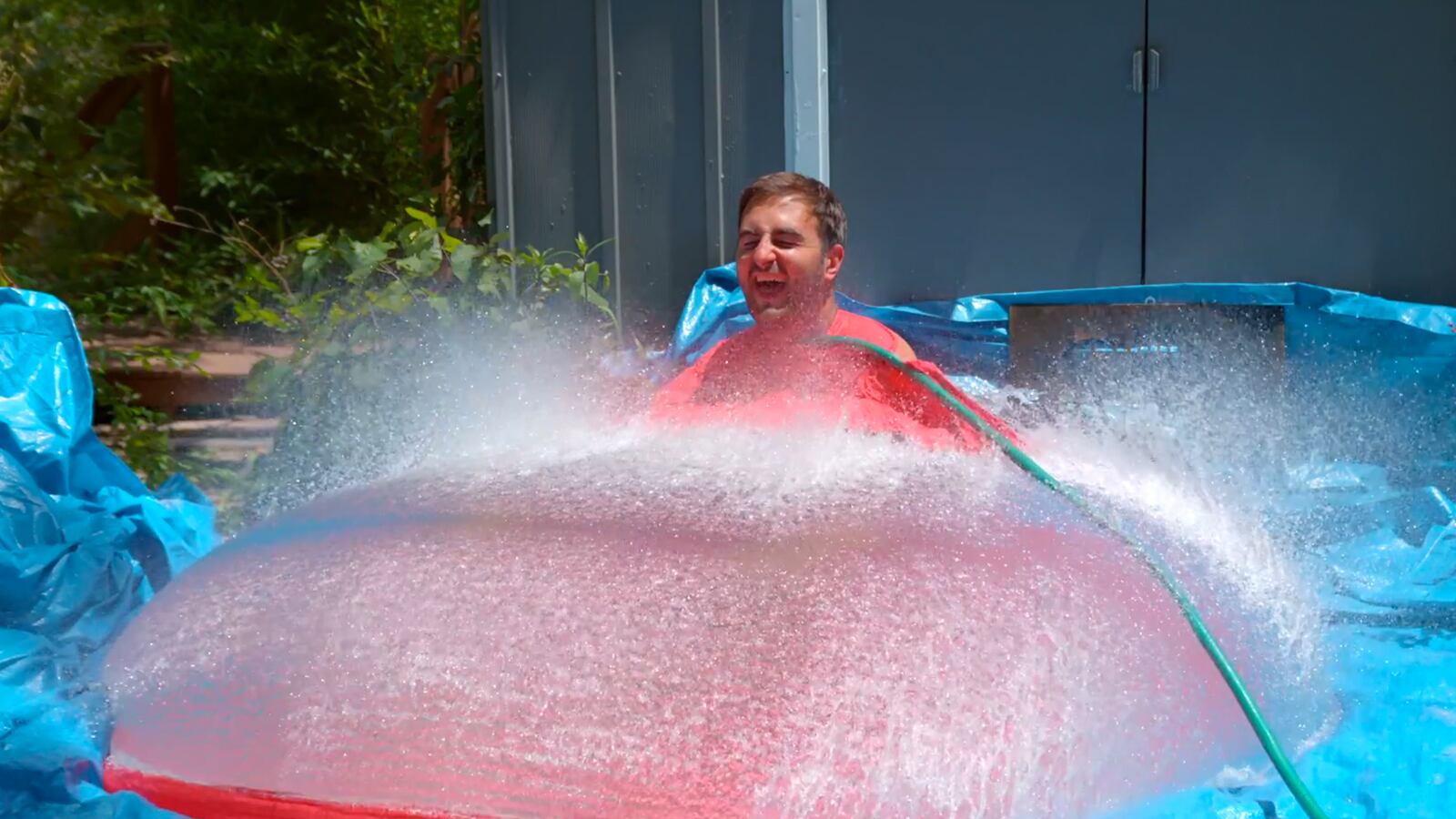 articles/2015/07/25/flaming-surfers-muppets-and-more-viral-videos/150724-wivv-tease_asnlyn