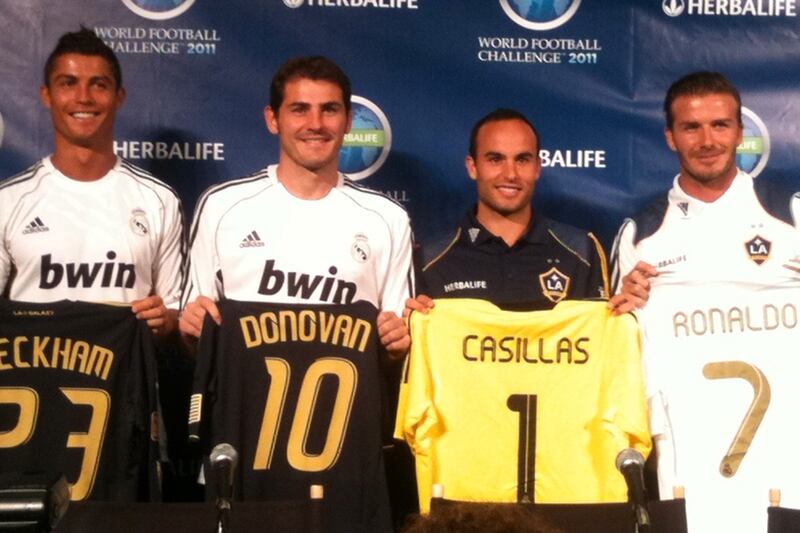 galleries/2011/07/17/best-celebrity-twitter-pictures/ronaldo-best-celebrity-twitter-pictures_tjmyf7