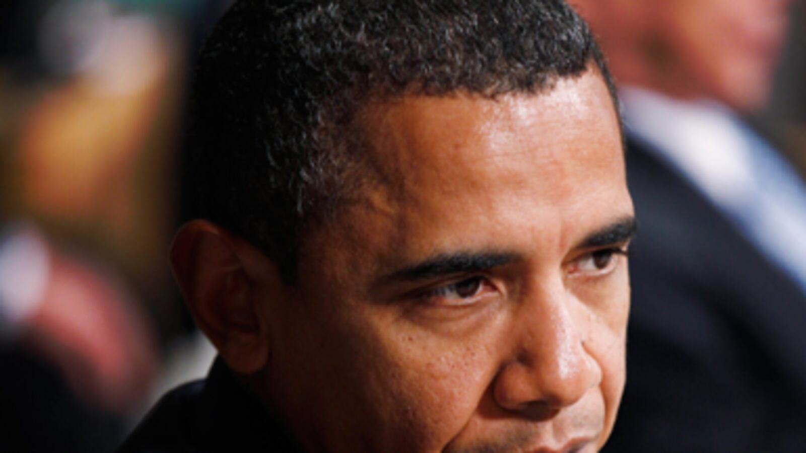 articles/2010/11/17/obama-wimps-out-with-possible-bush-tax-cut-compromise/alterman-taxes_141831_qek48v