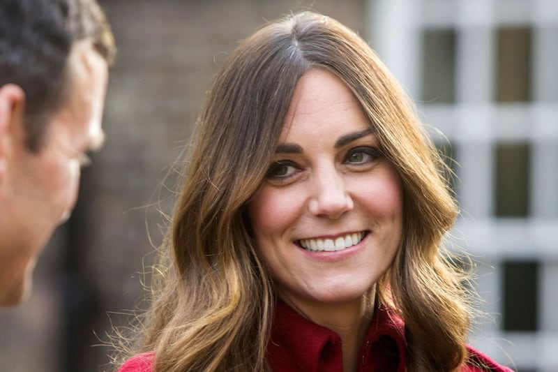 articles/2013/11/08/is-prince-harry-teaching-kate-middleton-to-fly/131107-kate-middleton-grey_mr3oju