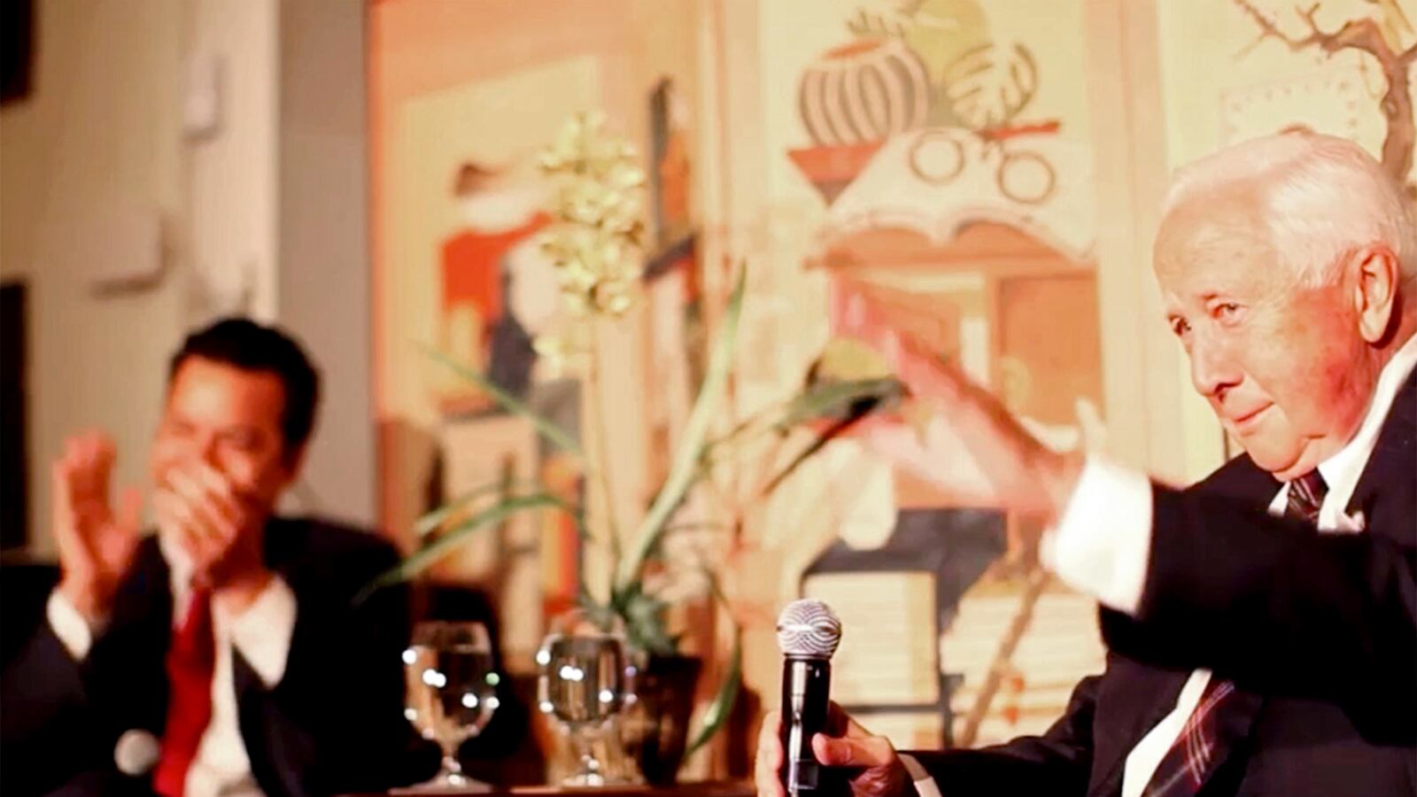 articles/2015/04/25/david-mccullough-on-the-secrets-of-a-happy-marriage/150425-avlon-mccullough1-tease_ussvex