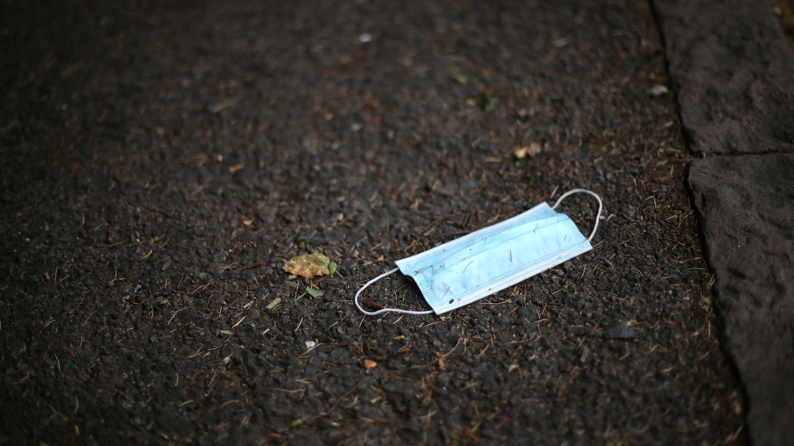 2020-06-29T000000Z_21467507_RC21JH9RH6P6_RTRMADP_3_HEALTH-CORONAVIRUS-BRITAIN-REOPENING_j2g1xt