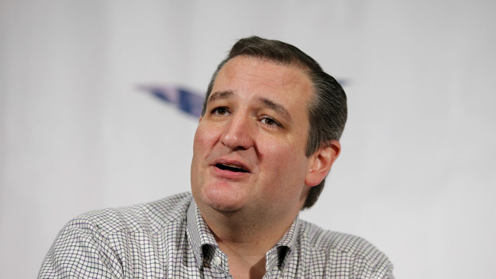 cheats/2016/01/15/cruz-makes-new-york-values-non-apology/160115-ted-cruz-nonapology-cheat_poibwy