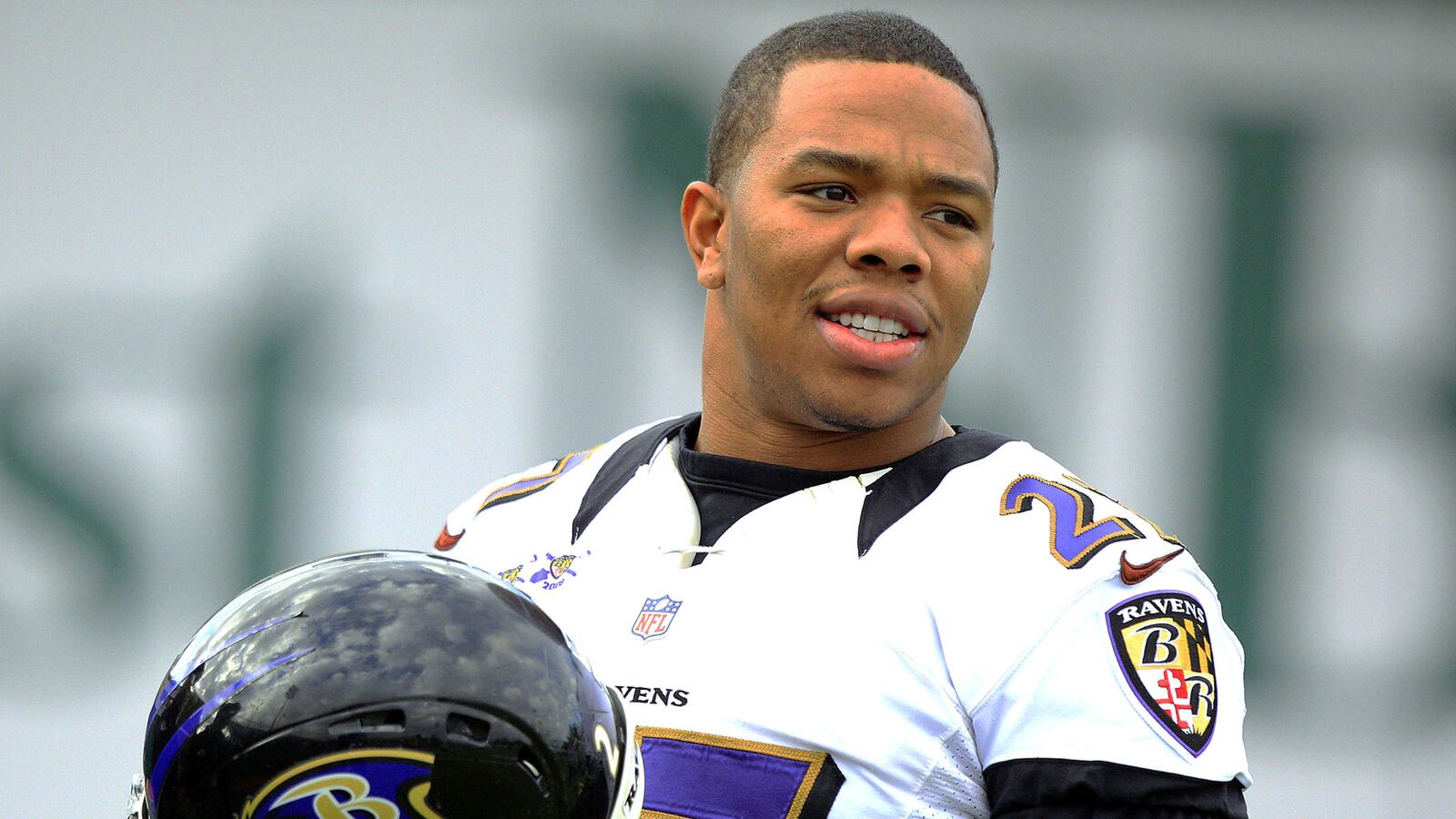 cheats/2014/09/15/ray-rice-plans-to-appeal-suspension/140915-ray-rice-appeal-cheat_cgj43f