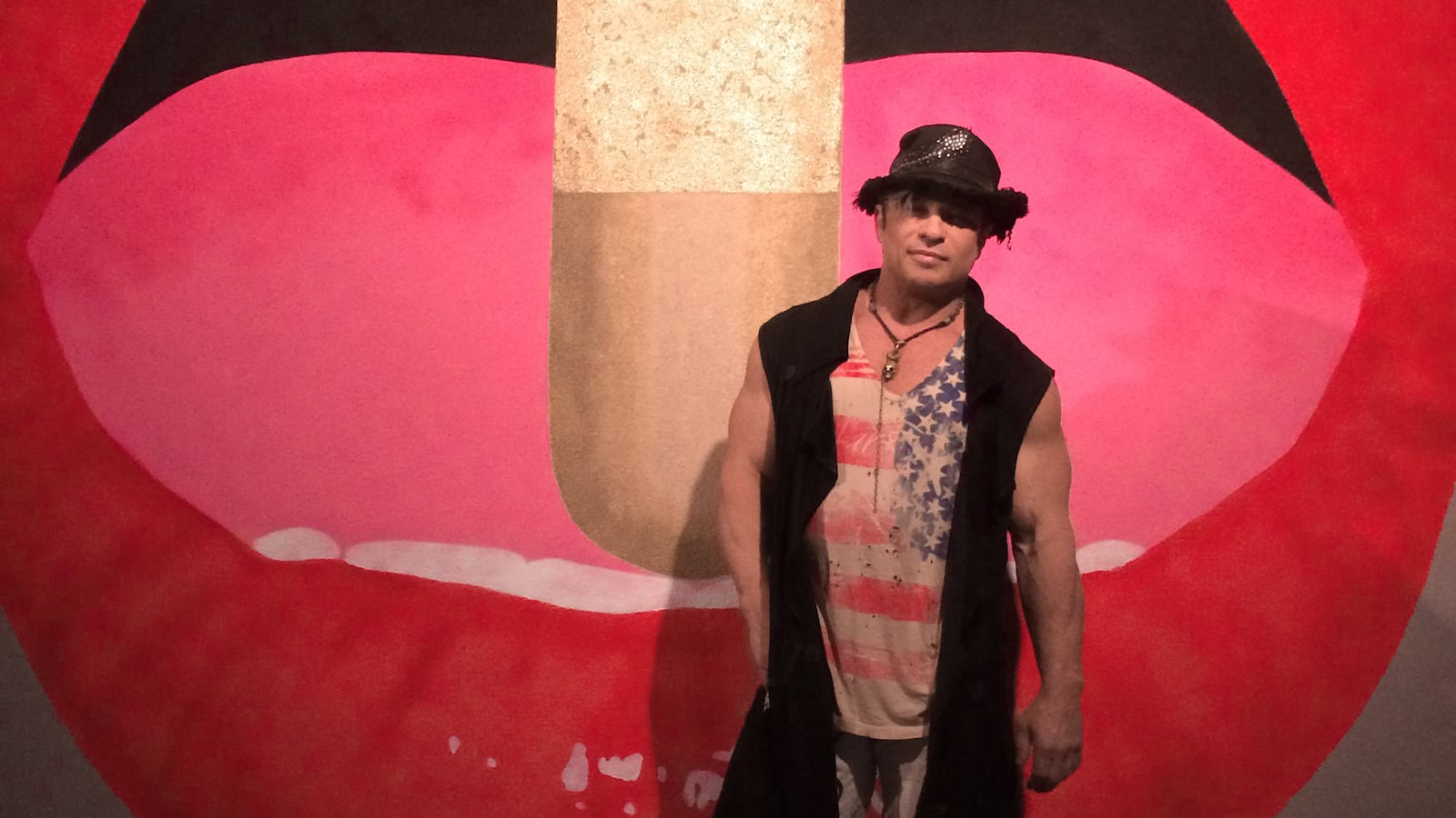 articles/2016/03/23/david-barton-king-of-the-disco-gym/160322-teeman-david-barton-tease_njnins