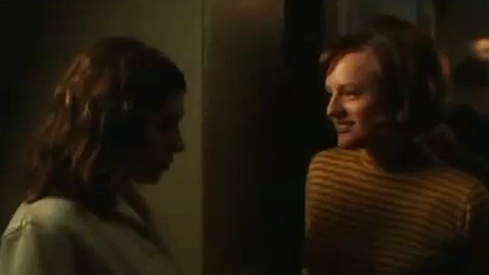videos/2010/08/16/peggy-gets-high-on-mad-men/mad-men-peggy-120_hqtabi