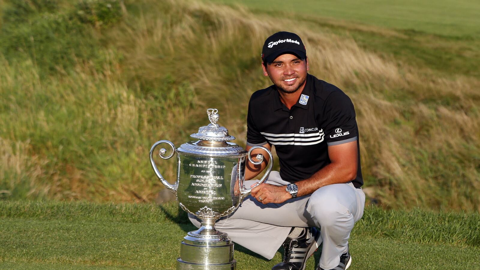 cheats/2015/08/16/jason-day-win-pga-sets-scoring-record/150816-jason-day-pga-title-cheat_qjwhsw