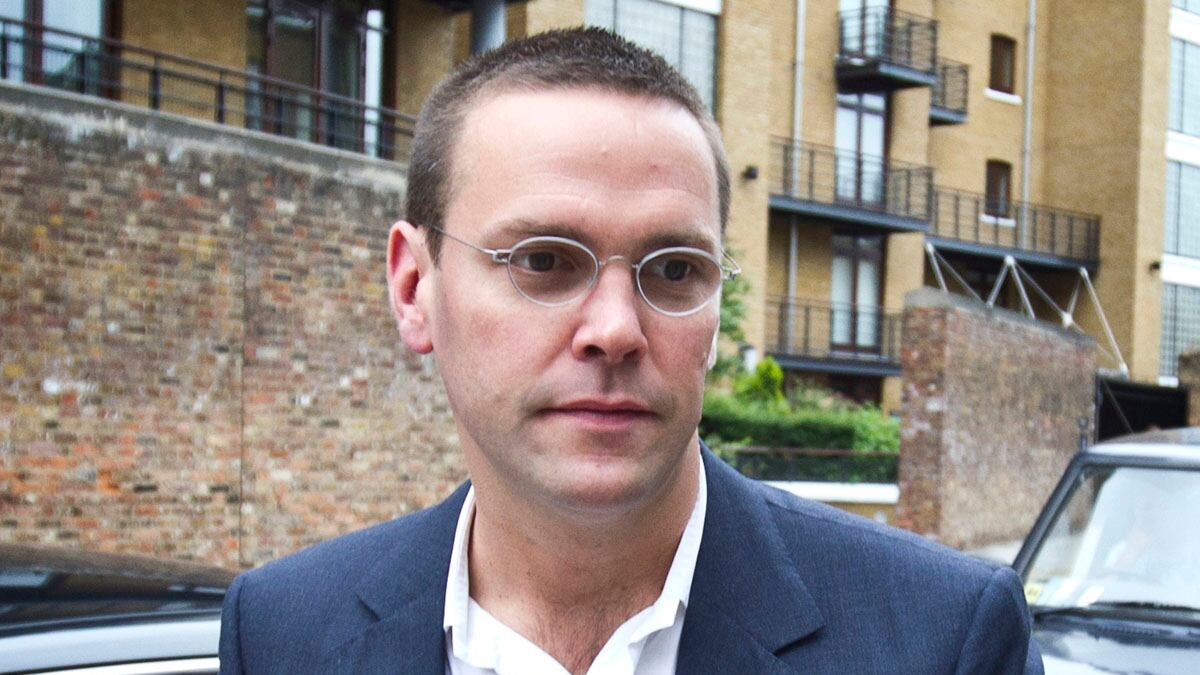 cheats/2012/02/29/james-murdoch-resigns-from-news-corp/james-murdoch-resigns-news-corp-cheat_yfmhp3