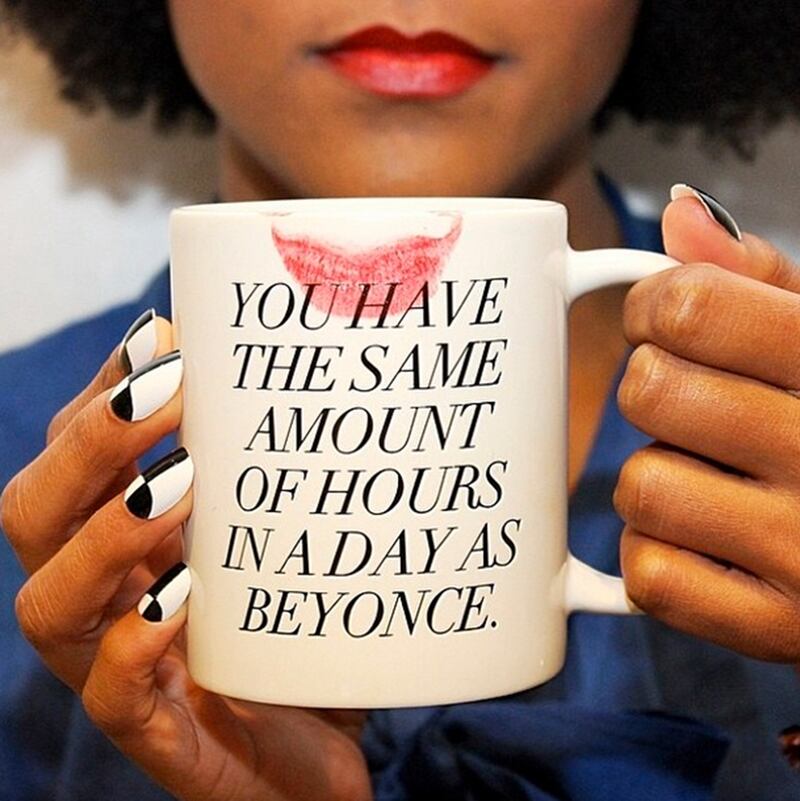 galleries/2013/04/13/from-nicole-richie-to-kim-kardashian-the-11-best-fashion-instagrams/140412-fashion-instas-glamourmag_zqyuyv