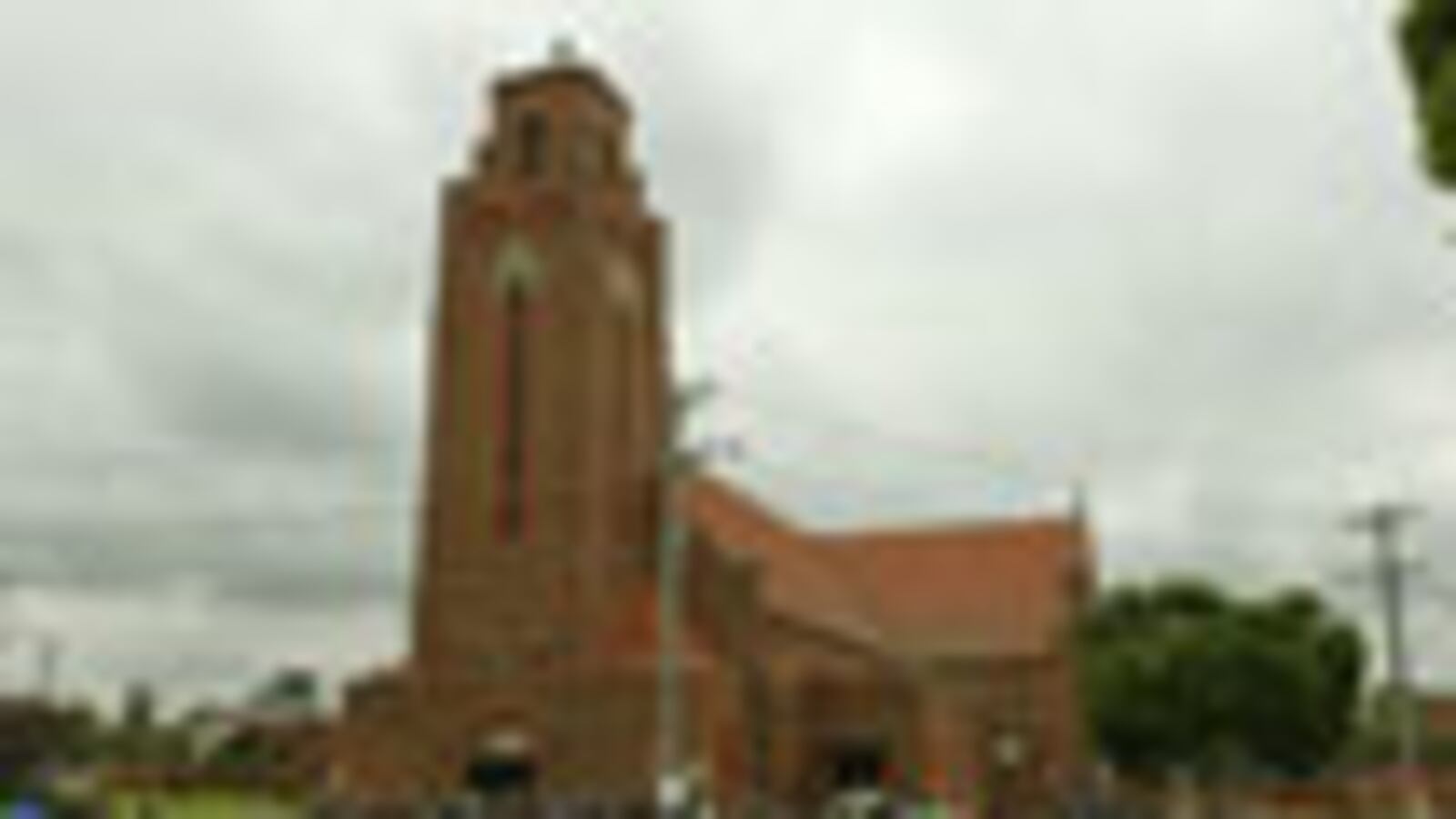 cheats/2010/05/03/porn-addicts-head-to-church/porn-addicts-head-to-church_dgvly3