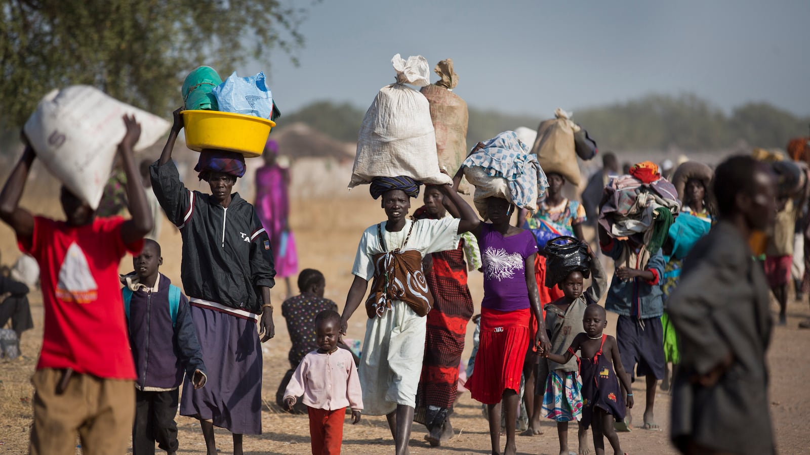 articles/2014/01/04/can-the-u-s-stop-civil-war-in-south-sudan/140103-rogin-south-sudan-tease_be7csa