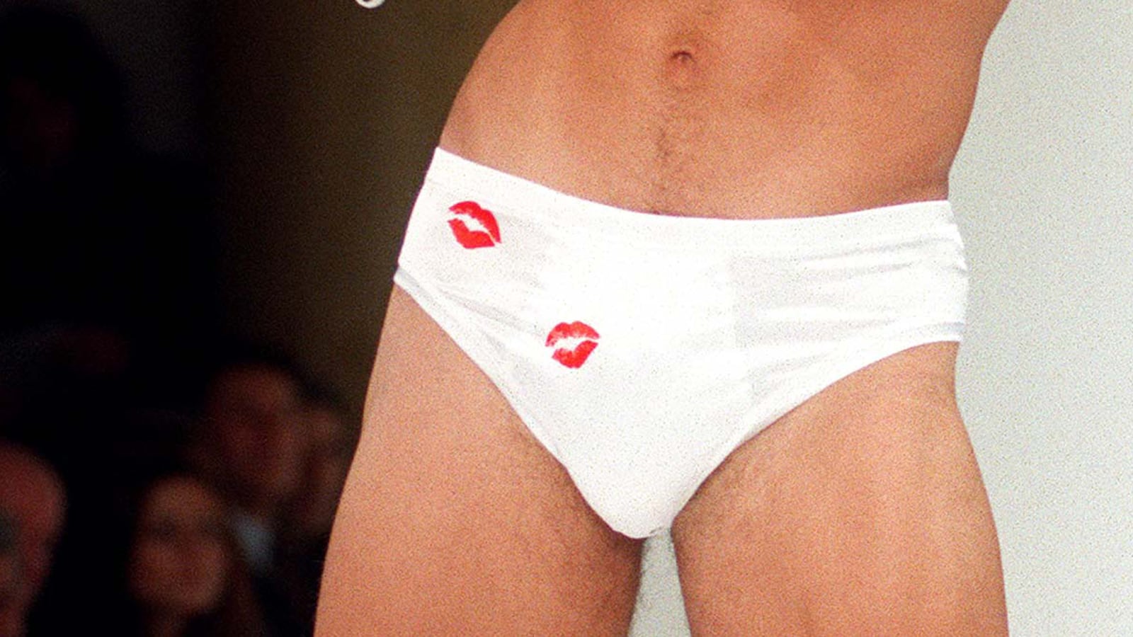 cheats/2013/07/26/sperm-quality-suffers-after-35/130726-sperm-cheat_daxgli