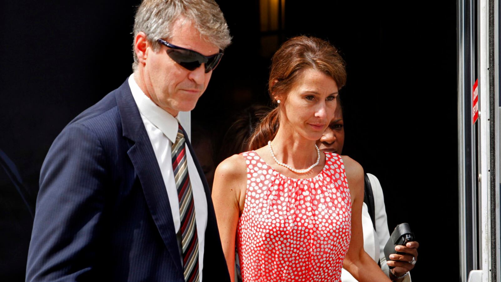 articles/2012/05/01/cheri-young-tells-the-edwards-jury-of-her-ordeal/cheir-young-edwards-trial-dimond_l4tjmx