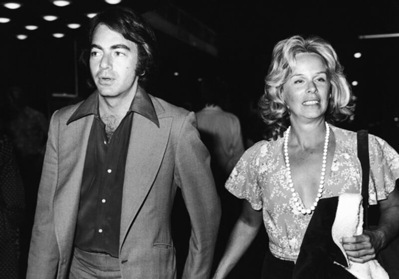 galleries/2010/06/30/celebrity-divorce-payouts/divorce-payouts---diamond_asjqzo