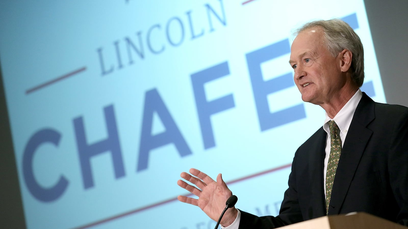 190821-chaffee-tease_yusyy0