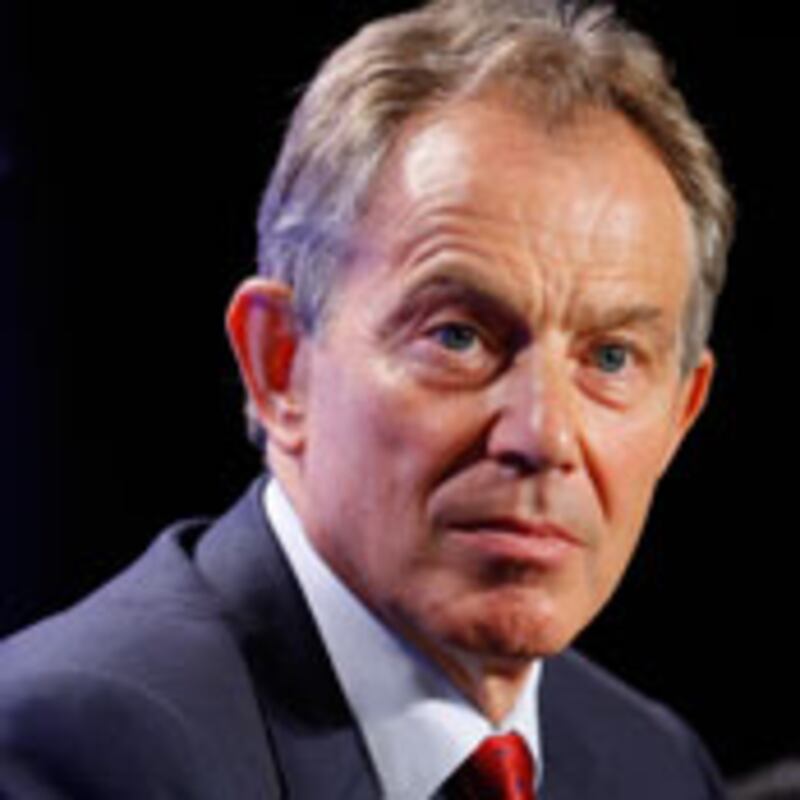 articles/2010/09/07/tony-blair-memoir-becomes-political-battle/hoskin-blair-book_124397_uesjxg