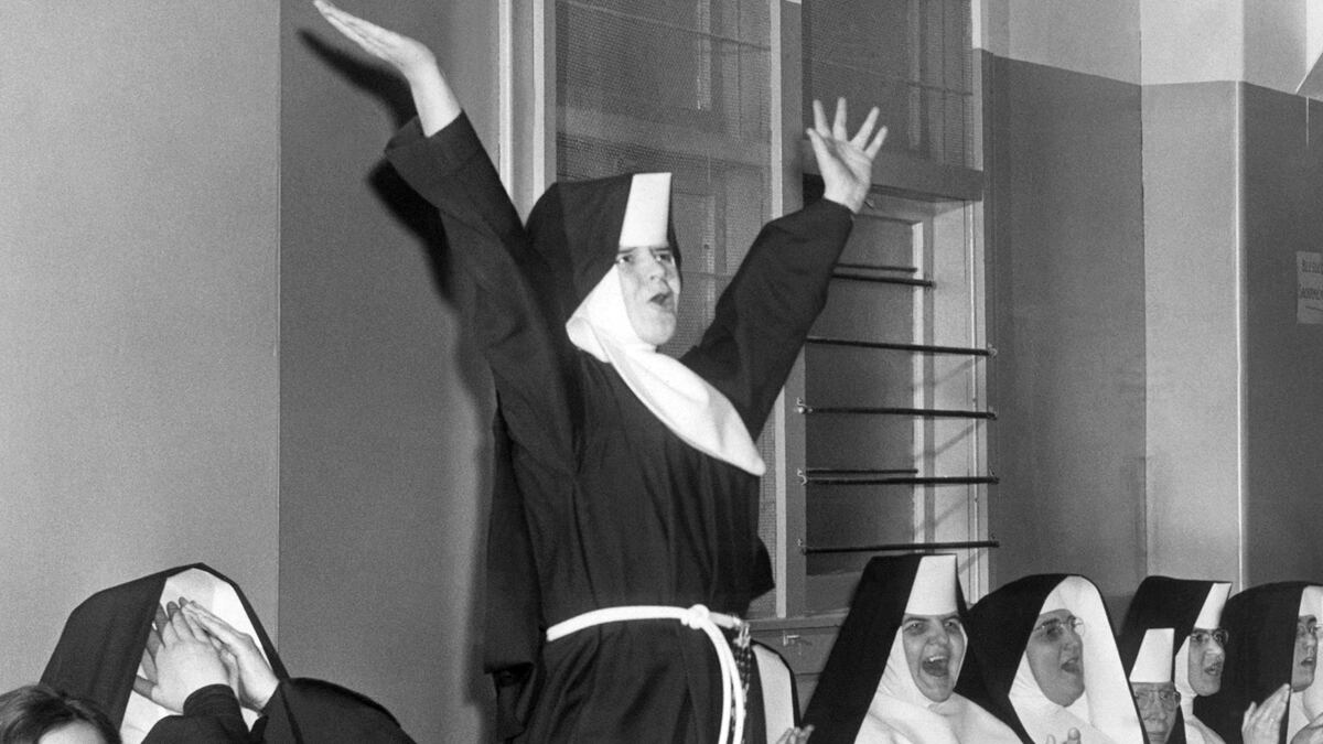 articles/2012/06/01/american-nuns-fight-back-against-vatican-crackdown/nuns-fight-back-pesta_pdpprn