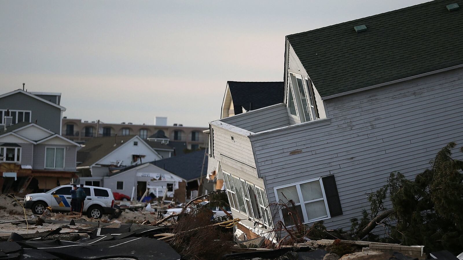 articles/2013/04/09/if-you-keep-paying-for-people-to-build-things-where-they-shouldn-t-they-ll-keep-doing-it/if-you-keep-paying-for-people-to-build-things-where-they-shouldn-t-they-ll-keep-doing-it-image_apee1e