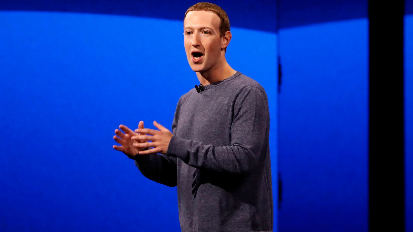 190626-hatmaker-zuckerburg-tease_dtogkz