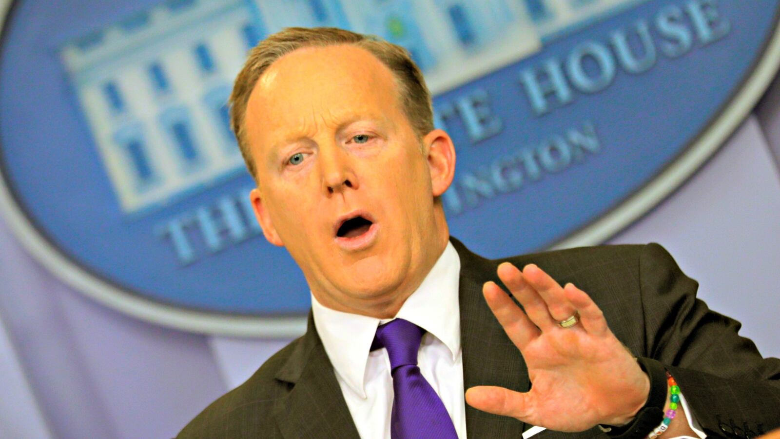 cheats/2017/03/31/spicer-nunes-visit-was-routine-and-proper/170331-spicer-proper-cheat_nv0cdn