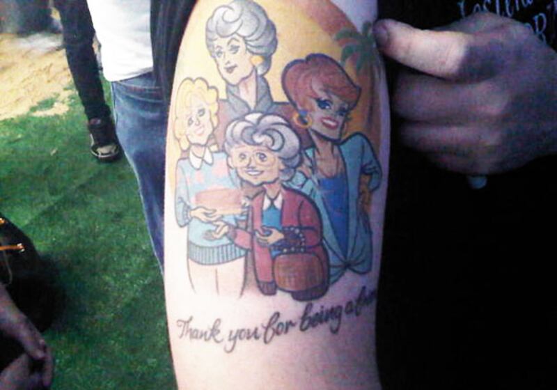 galleries/2010/06/17/celebrity-twitpics/twitpiperry-2_mjwnuv