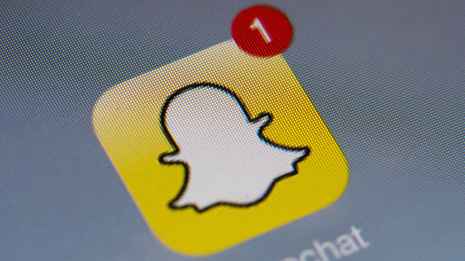 cheats/2016/10/06/snapchat-plans-ipo-for-early-next-year/140508-snapchat-cheat_ofy6dk