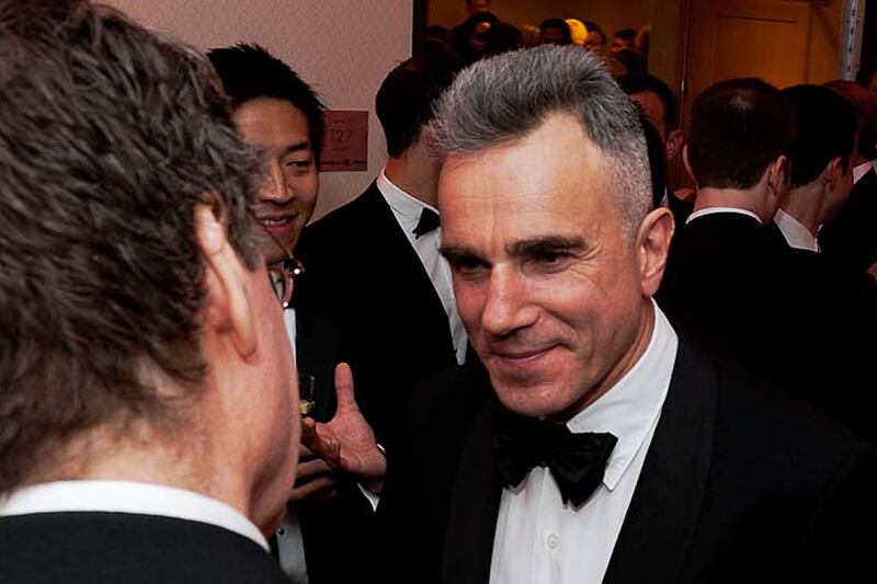 galleries/2012/04/29/reese-witherspoon-david-petraeus-and-more-celebrities-at-the-white-house-correspondents-dinner-photos/daniel-day-lewis-whcd-2012_ravnu7