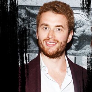 211114-inigo-philbrick-tease-02_zluezm