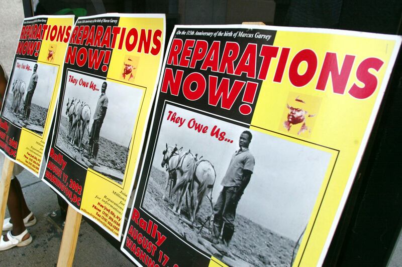 galleries/2012/06/14/a-black-thing-the-likes-and-dislikes-of-radical-congressional-candidate-charles-barron-photos/charles-barron-slavery-reparations_m5ilr5