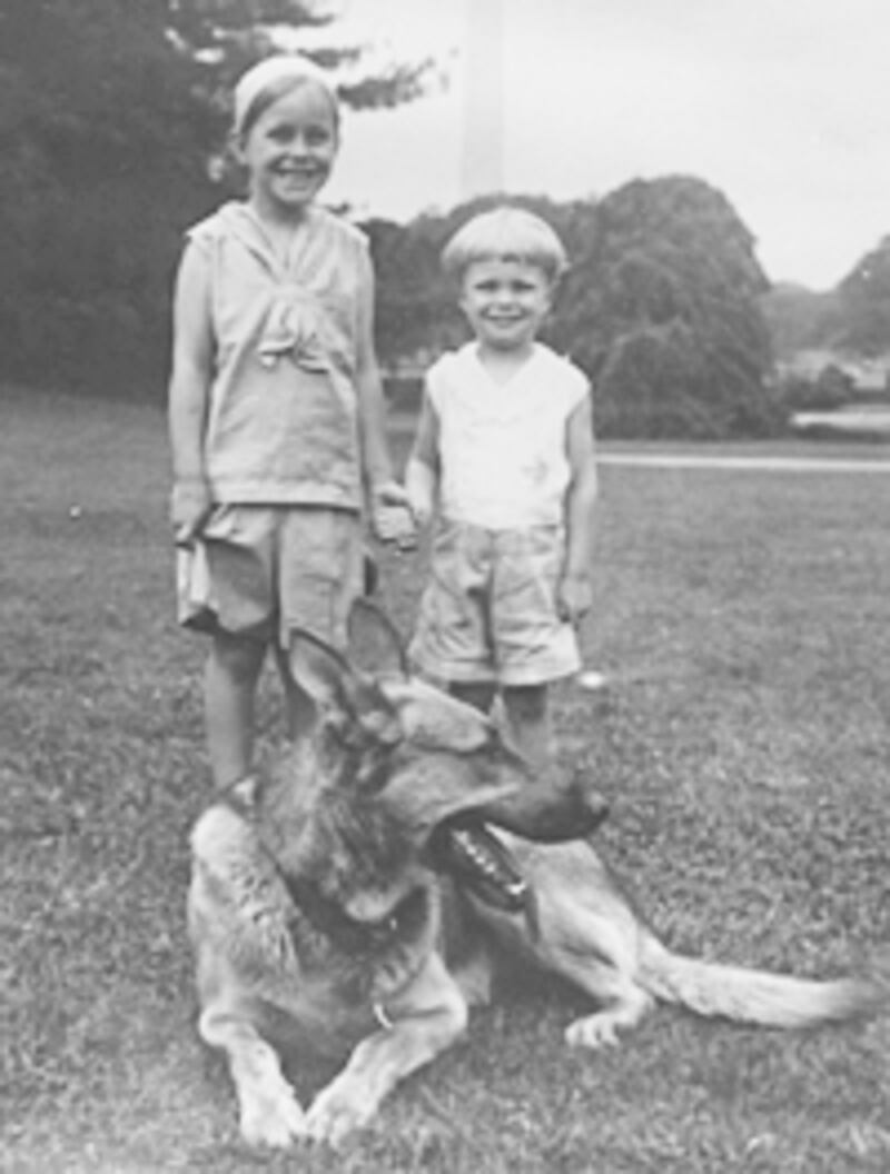 articles/2008/11/12/dear-malia-and-sasha/syme-roosevet-1_vqiue9