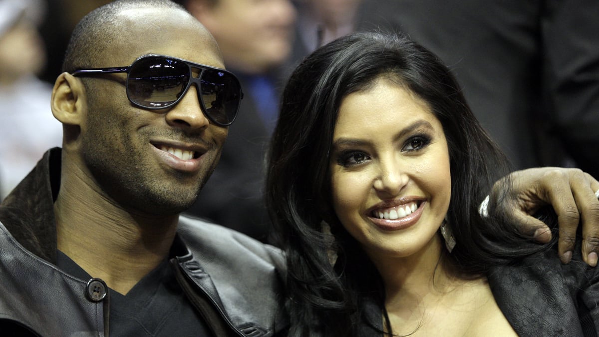 cheats/2011/12/16/kobe-bryant-s-wife-files-for-divorce/kobe-vanessa-bryant-divorce-cheat_reko6w